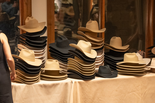 Heart of the West — DSC01068.jpg